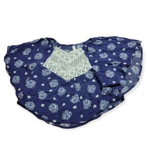 Xhilaration batwing blouse M7/8